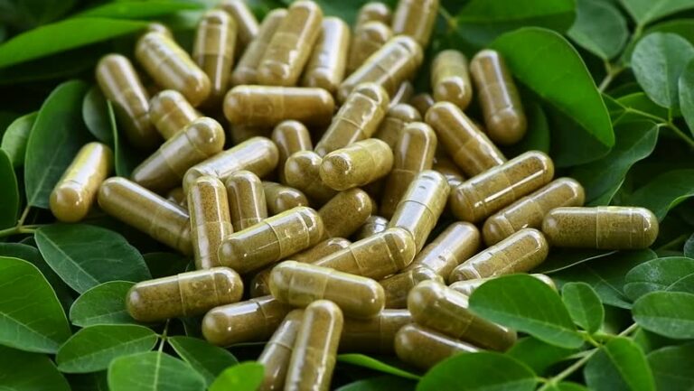 Moringa capsules